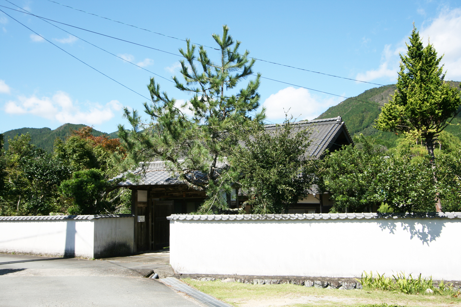 伝統構法による木造建築-惺々舎|明治時代の古民家再生|美杉の家 伝統構法による木造建築-惺々舎|明治時代の古民家再生|美杉の家